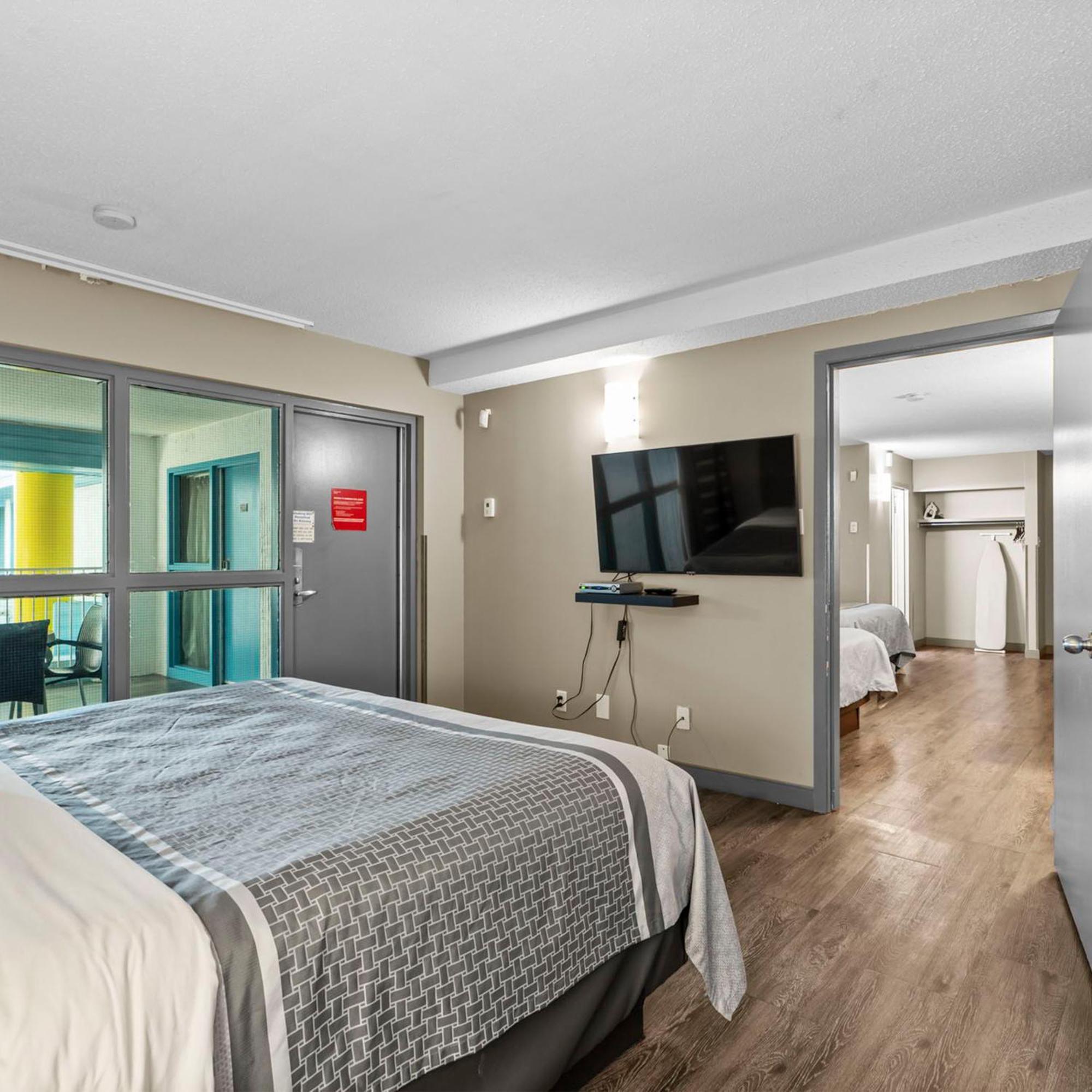 Travelodge Hotel By Wyndham Saskatoon Exterior foto
